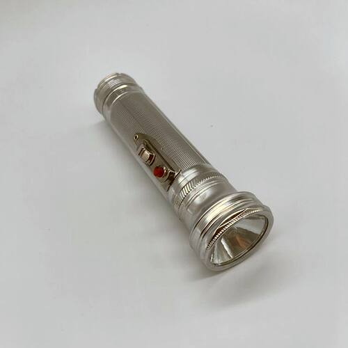 铁皮黄光灯泡照明老式手电筒