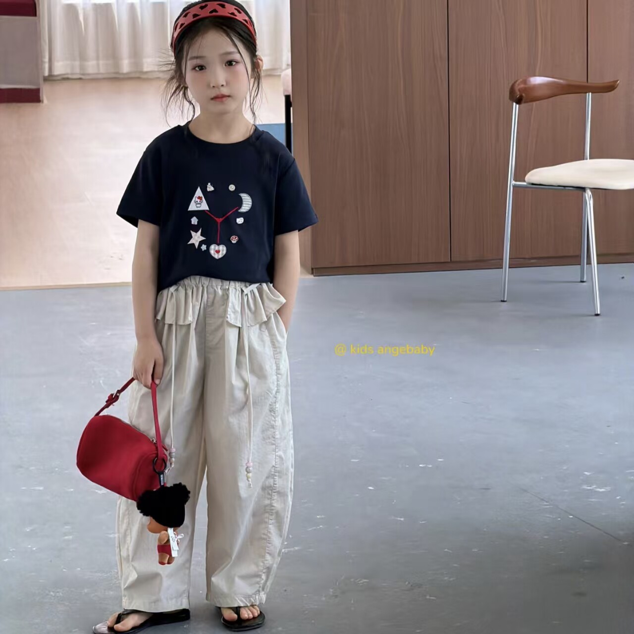安格小镇 品牌特价26夏季新款贴布绣爱心款辣妹T恤120-160