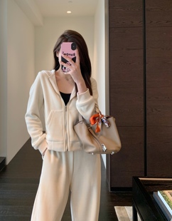 两件套女休闲套装 AMR 慵懒加厚加绒连帽卫衣卫裤 暖暖过冬 新