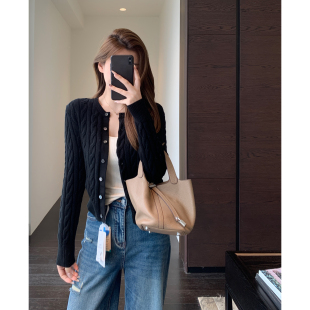 新款 柜上2000 外套女2026春季 慵懒时髦显瘦毛衣针织开衫 AMR