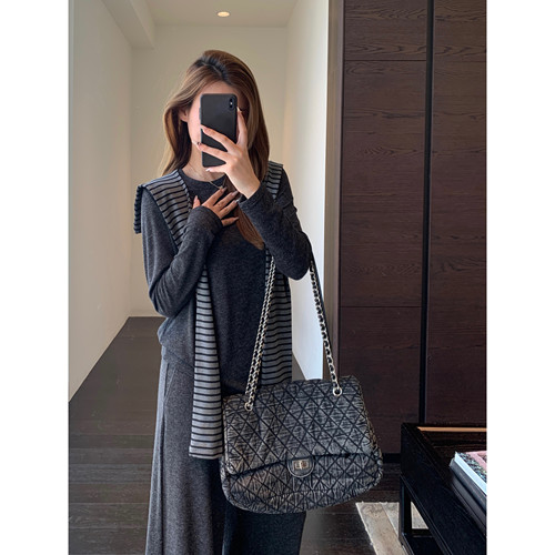 AMR UU◆慵懒时髦 藏肉显瘦长袖T恤阔腿裤休闲套装女2026春夏新