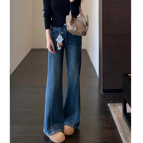 AMR UU◆版型正 显腿长加绒加厚高腰显瘦微喇牛仔裤女2025新款冬