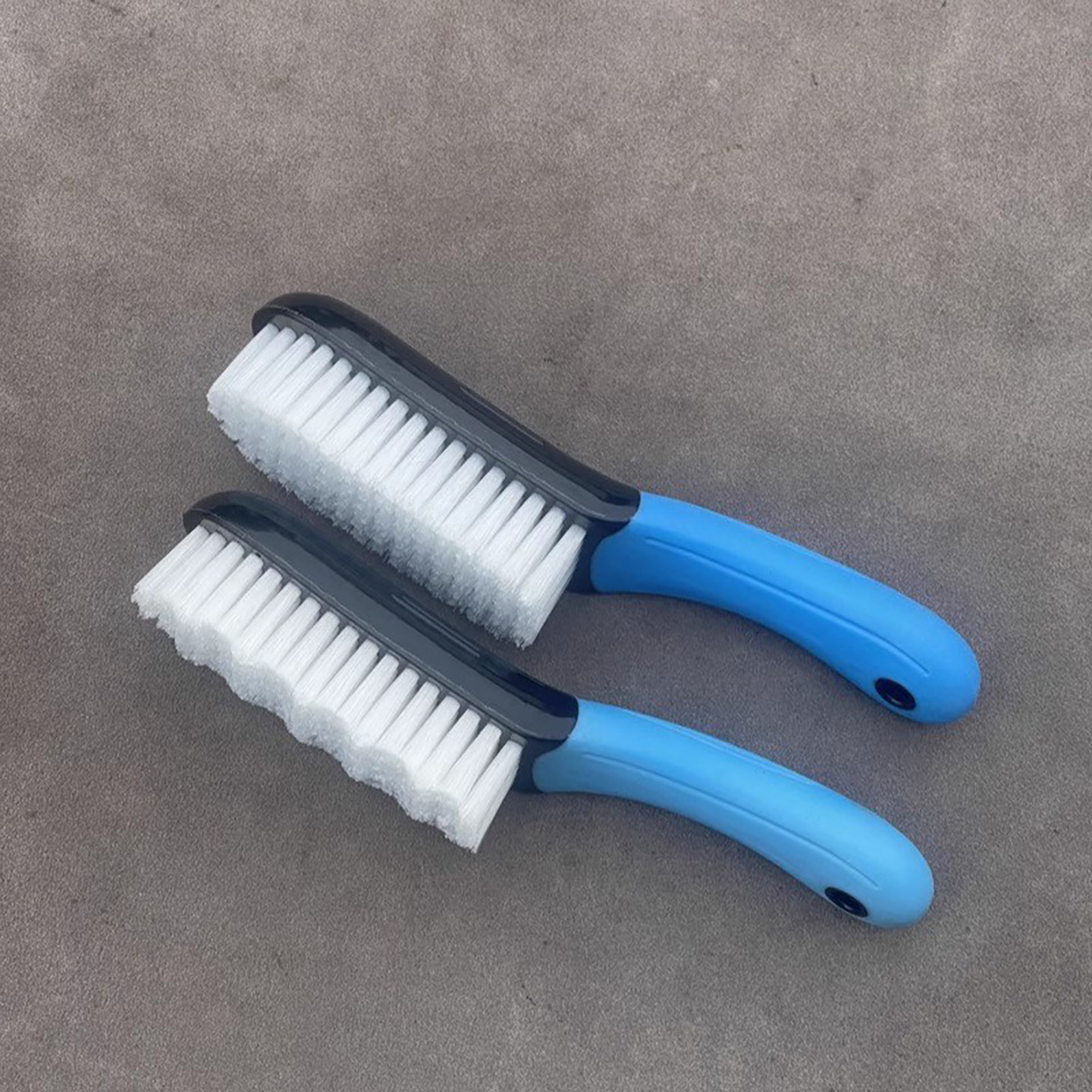 新款 波浪毛高密度硅胶手柄文玩刷双色柄硬软猪鬃毛核桃金刚刷