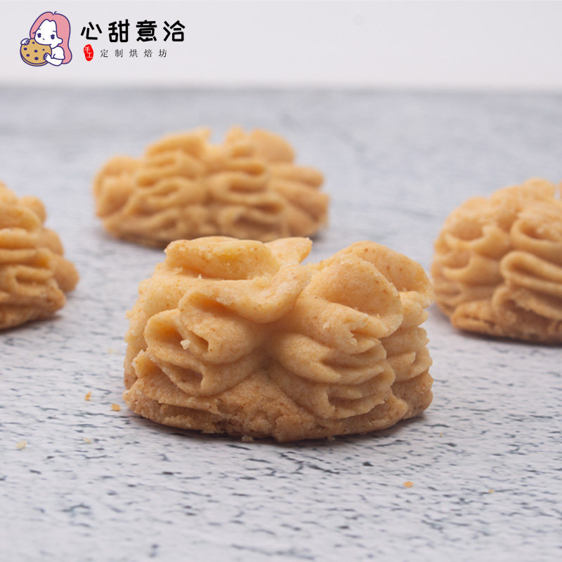 榴莲牛油小花黄油曲奇饼干无添加纯手工健康零食冻干榴莲粉制作