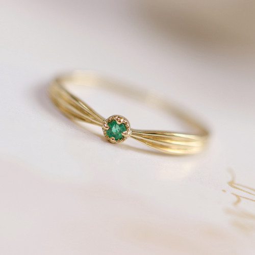 黄金天然祖母绿日本轻奢戒指