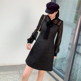 花呢连衣裙秋冬新款赫本风小黑裙内搭收腰显瘦气质复古法式裙子女