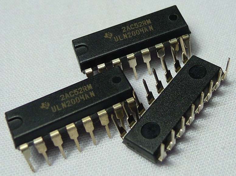 全新ULN2004 ULN2004AN 直插DIP16 全新原装
