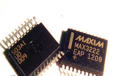 MAX3222EAP MAX3222 原装现货