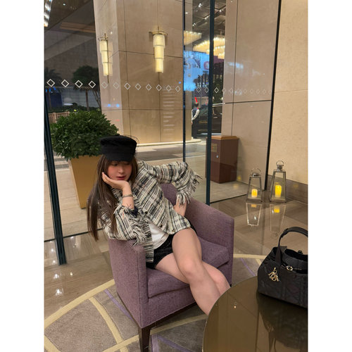 wann现货 碎彩鎏金 薄款喇叭袖流苏小香风休闲外套