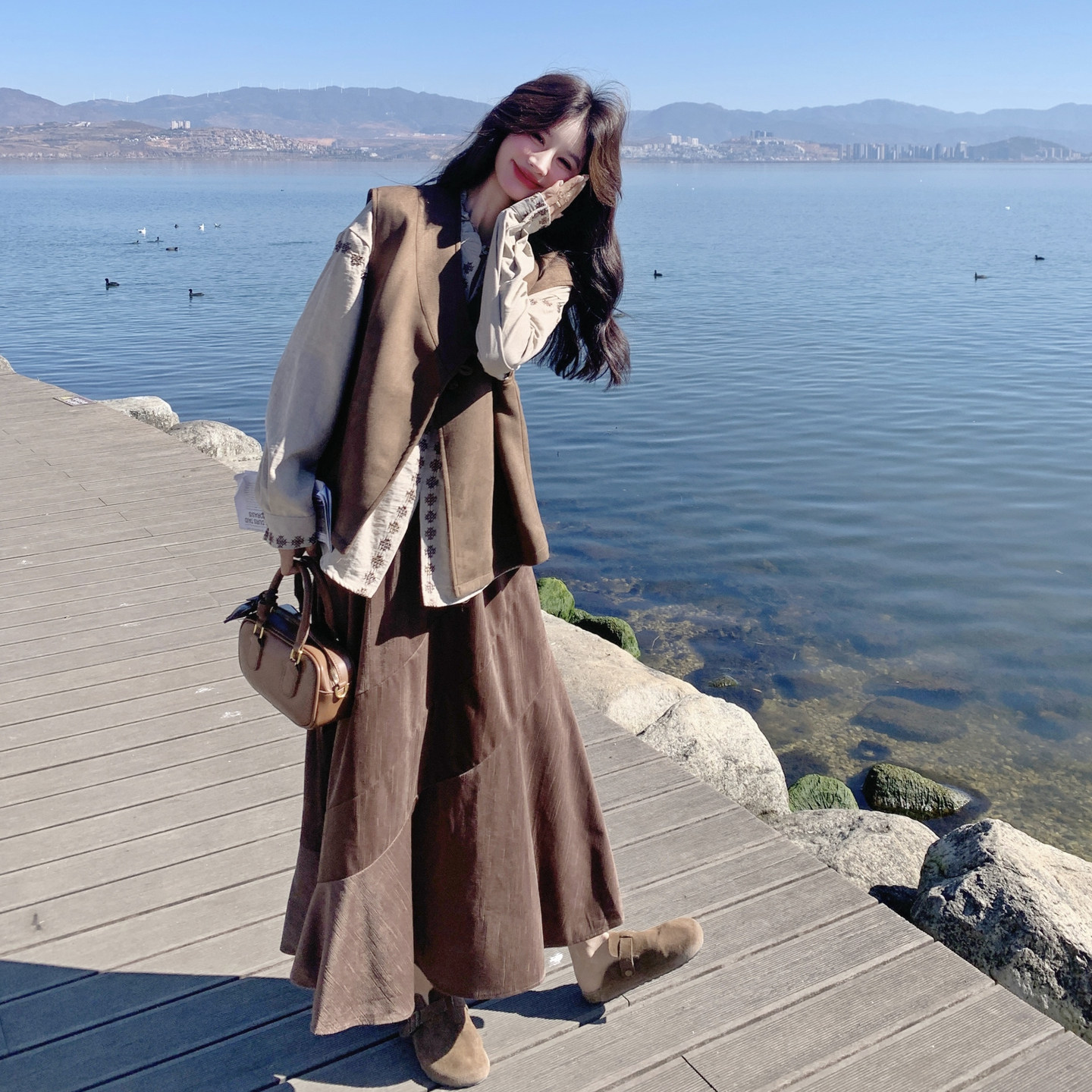 新款现货数据好！ZB168-H611款刺绣麂皮三件套装P195控318，女装套装/套裙，浙宝168