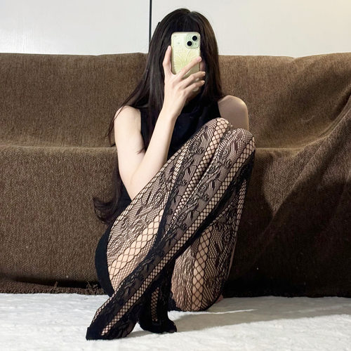 辣妹穿搭复古雕花侧边不规则提花蕾丝网袜女镂空y2k性感丝袜黑丝