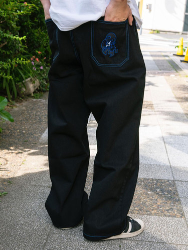 YS小恶魔刺绣直筒宽松牛仔长裤男