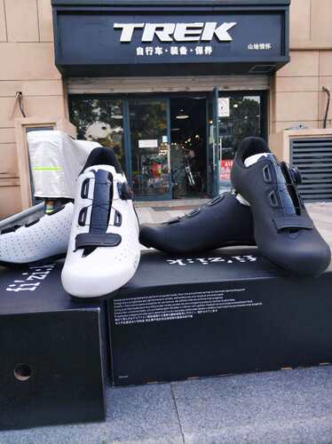 Fizik OVERCURVE R5公路骑行锁鞋2020款骑行鞋专业boa旋钮设计