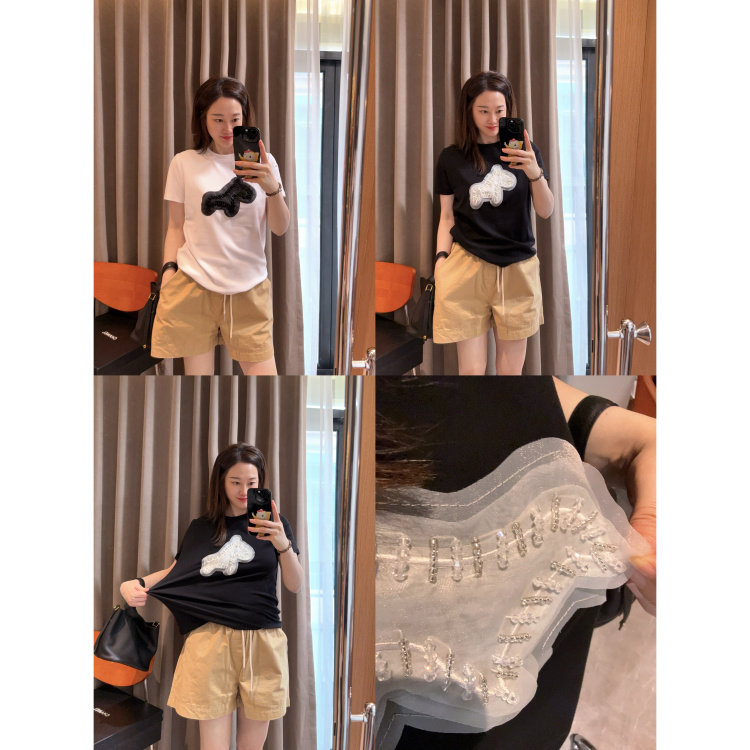 大弹力很显瘦推荐～现货2026欧根纱钉珠狗狗设计黑白修身短袖T恤