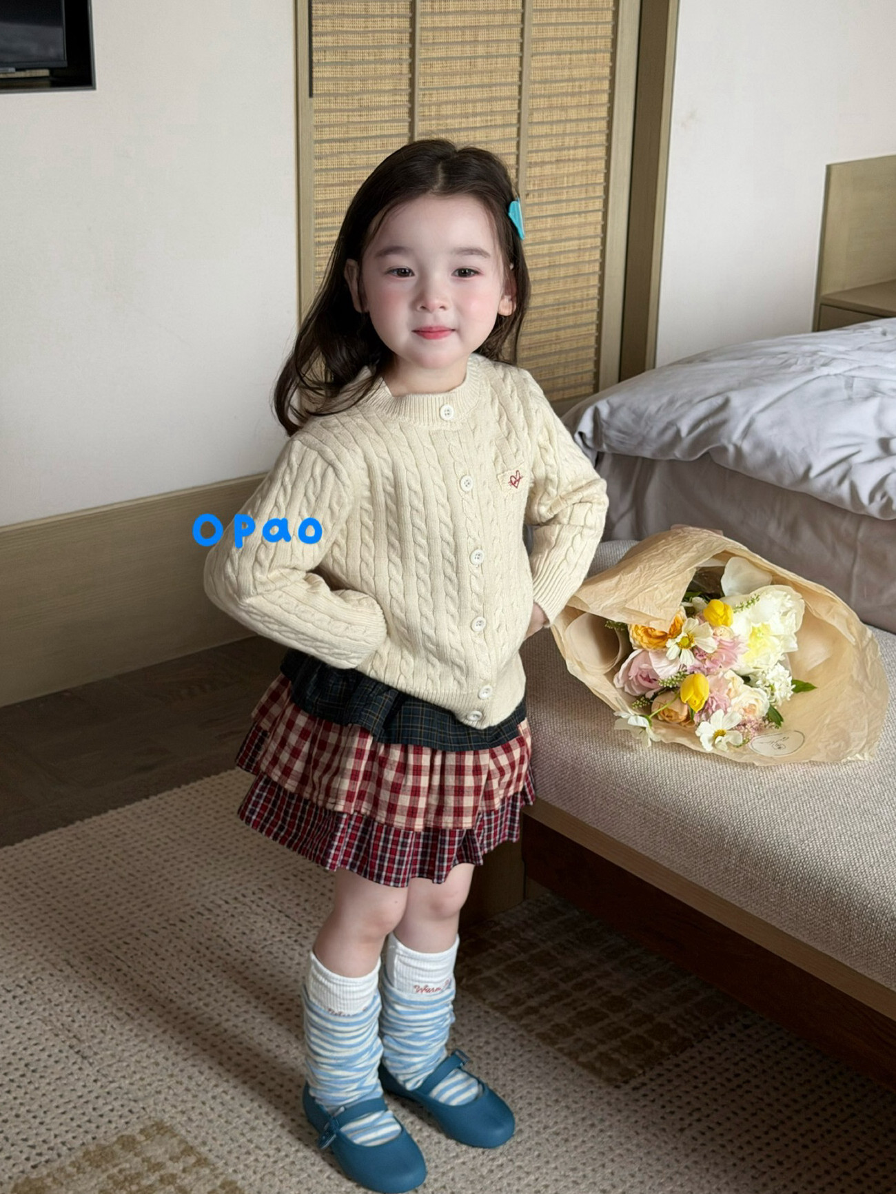 凡妈童装2026秋季新款女童小童韩版格子蛋糕半裙针织毛衣开衫外套