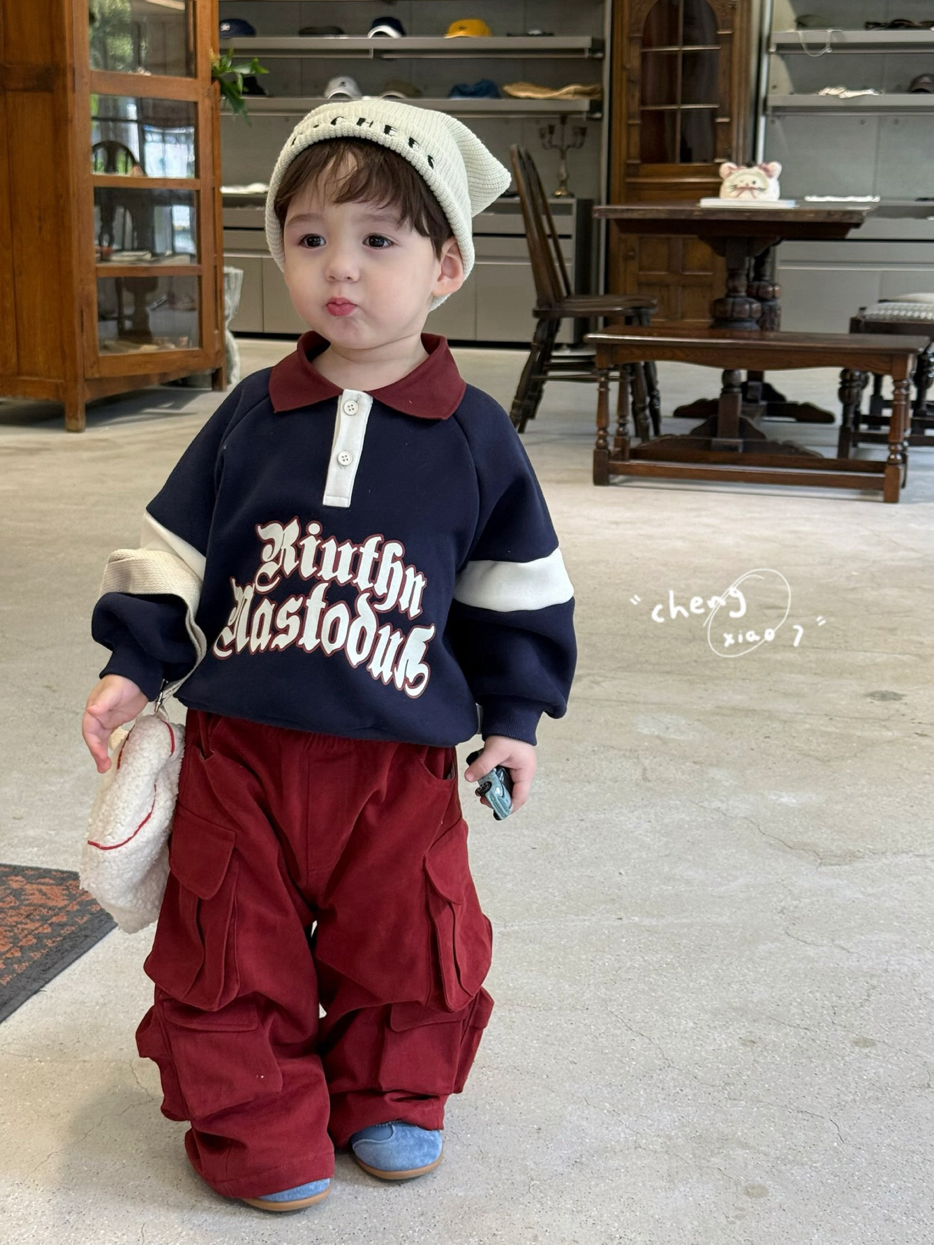 凡妈童装25秋冬新款男童小童韩版休闲字母翻领加绒卫衣口袋工装裤