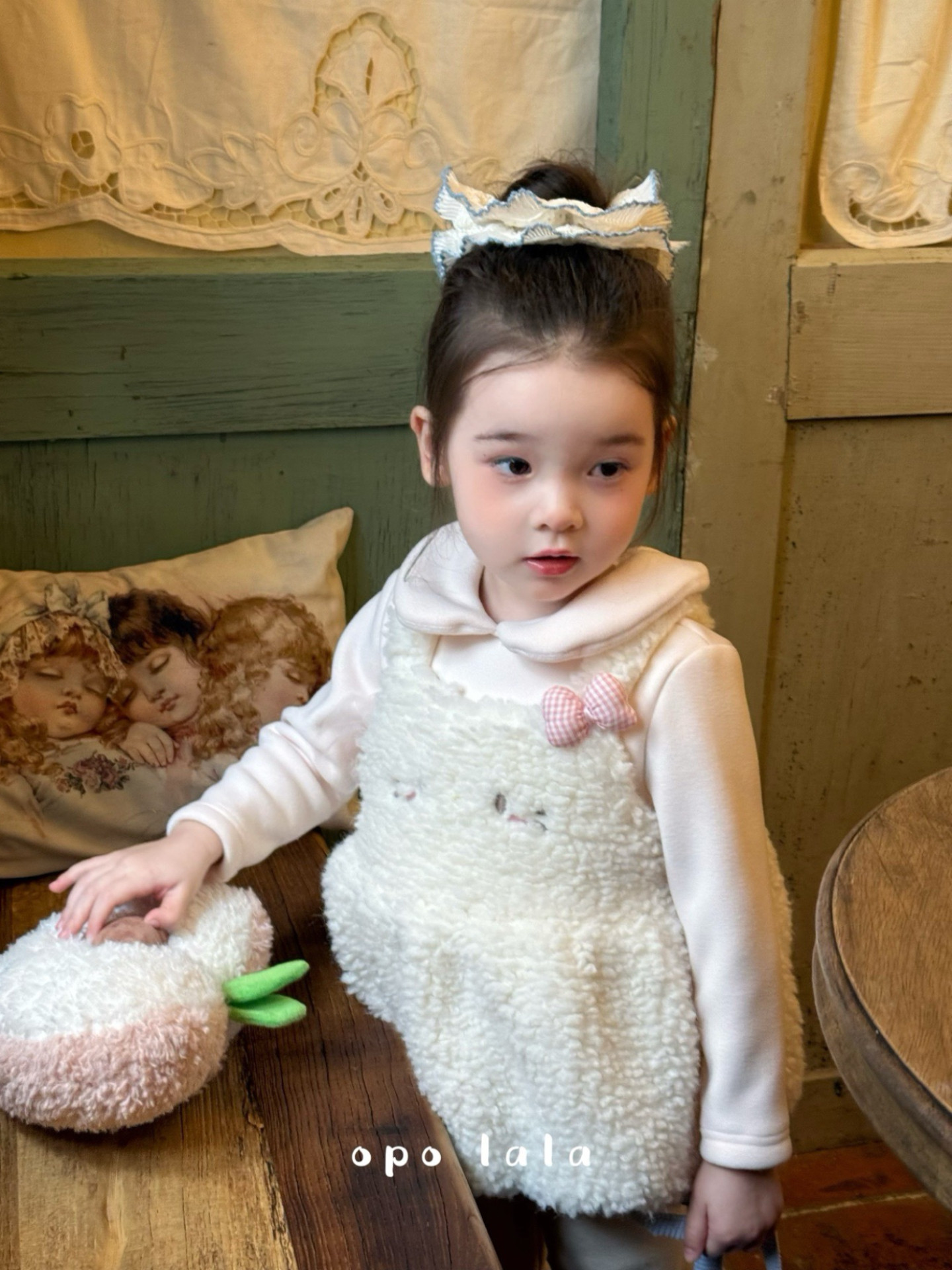 凡妈童装2025秋冬新款女童小童可爱刺绣毛毛背心打底衫加绒打底裤