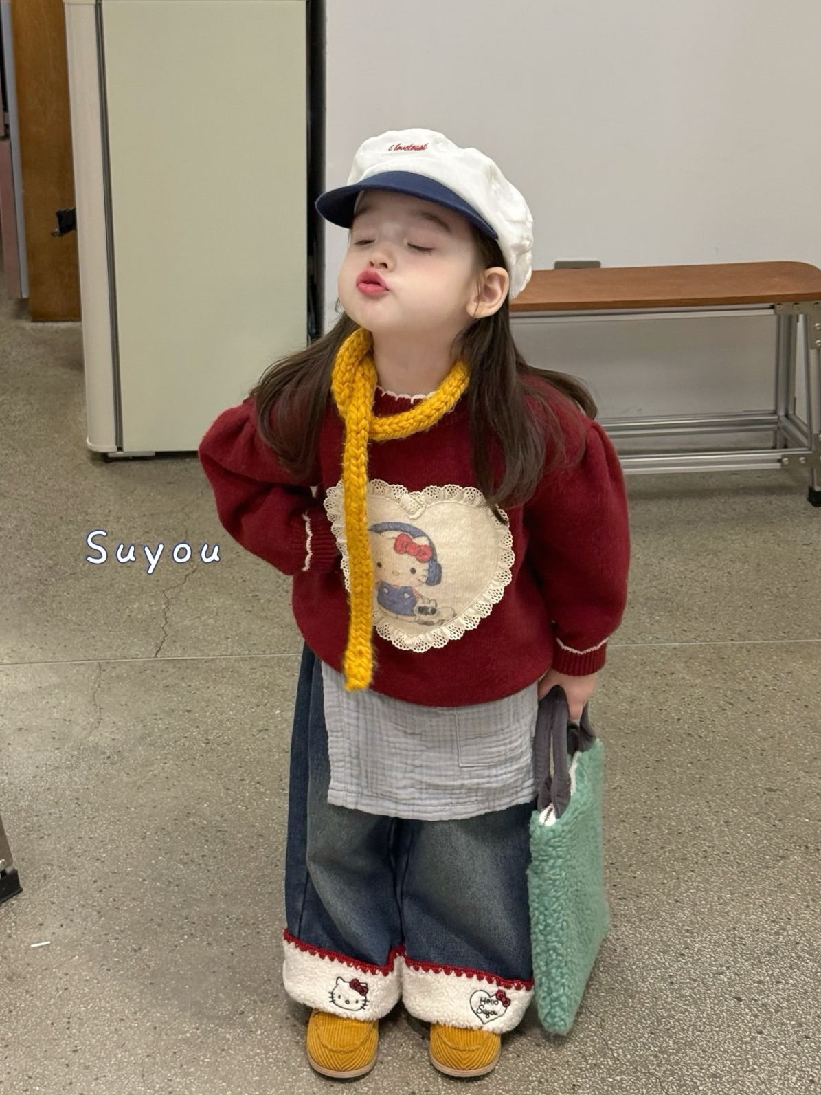 女童韩版卡通KT猫爱心毛衣秋冬