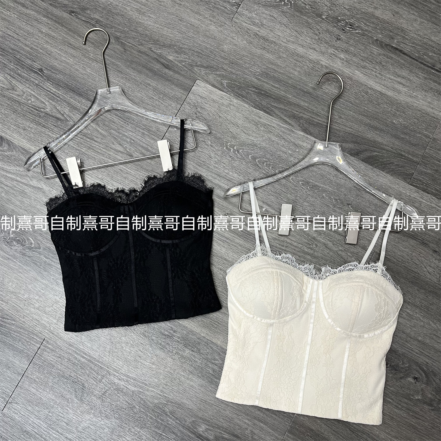 新款带胸垫拼接睫毛蕾丝花边打底上衣女内搭精致钩花鱼骨吊带背心