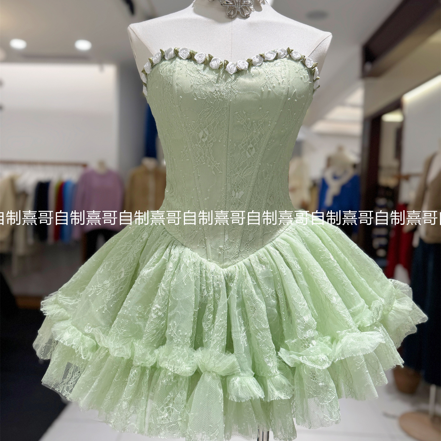 复古蕾丝清新甜美芭蕾风抹胸蓬蓬连衣裙女绑带修身短裙公主风气质