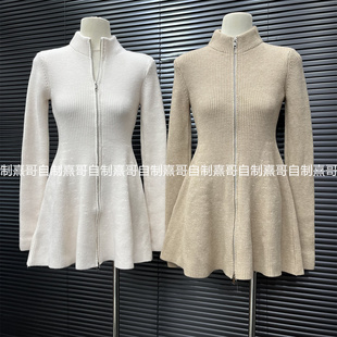 半高领拉链针织连衣裙女秋冬巨好看修身收腰打底裙长袖中长款毛衣