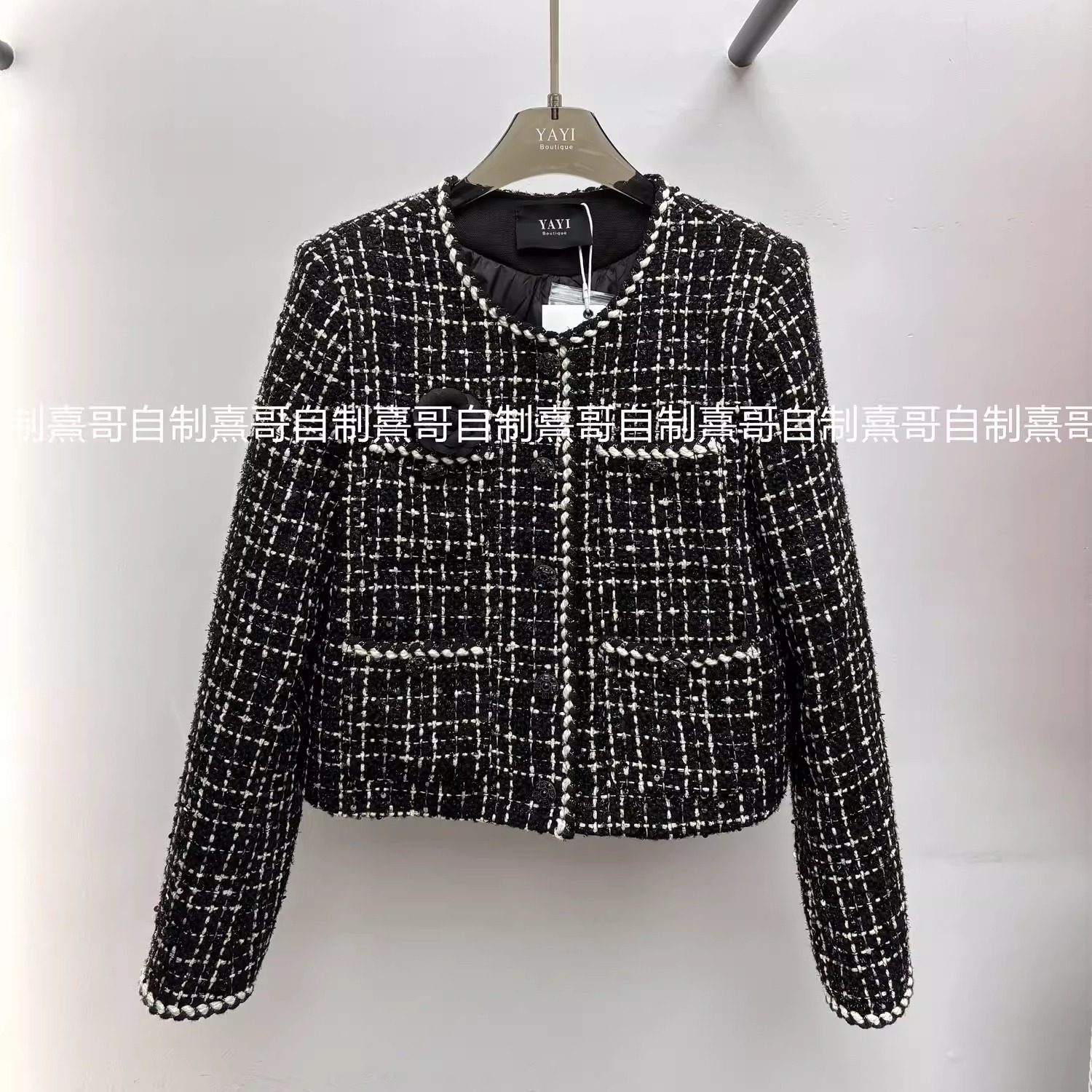 精致黑色小香风外套女秋冬2025年新款高级感富家千金加厚保暖上衣