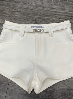 高腰西装白色短裤女秋季打底外穿配白色皮带显瘦热裤阔腿裤休闲裤