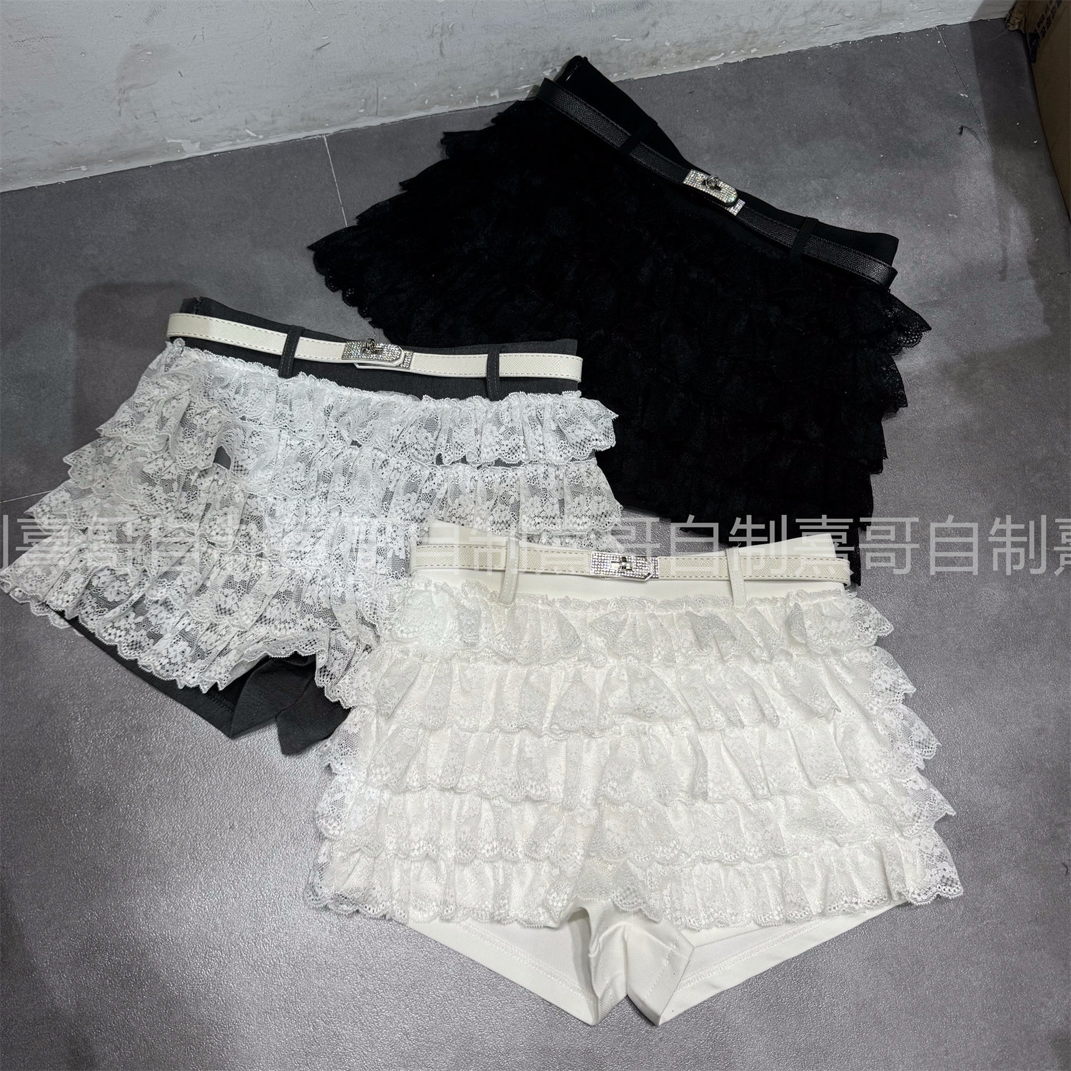 春季新款韩版时尚百搭蕾丝拼接高腰显瘦休闲裤女短裤潮显腿长裙裤,女装/女士精品,休闲裤,淘宝优惠券,粉丝福利购,淘宝优惠卷