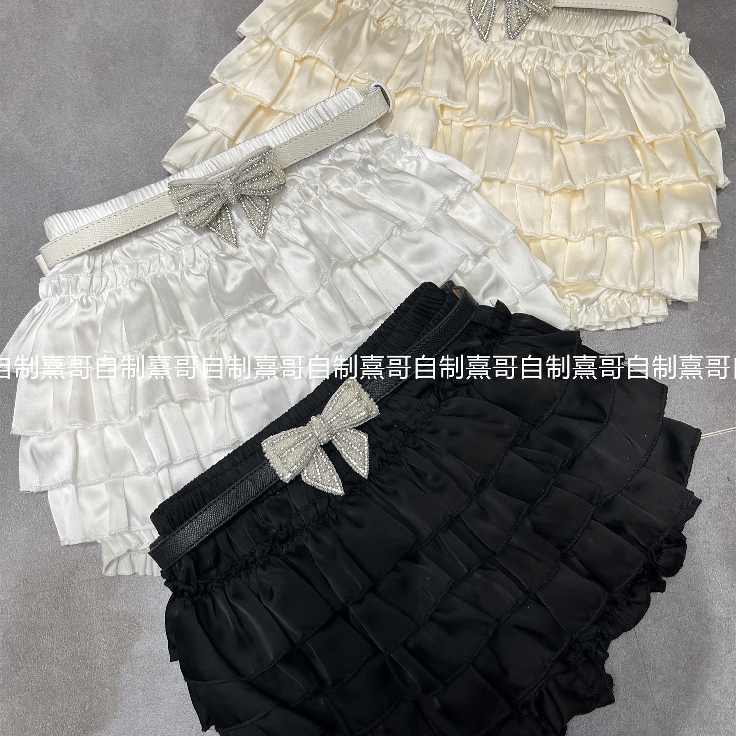 蛋糕裙蓬蓬半身裙女冬季新款多层荷叶边纯欲风缎面芭蕾花苞裙短裙