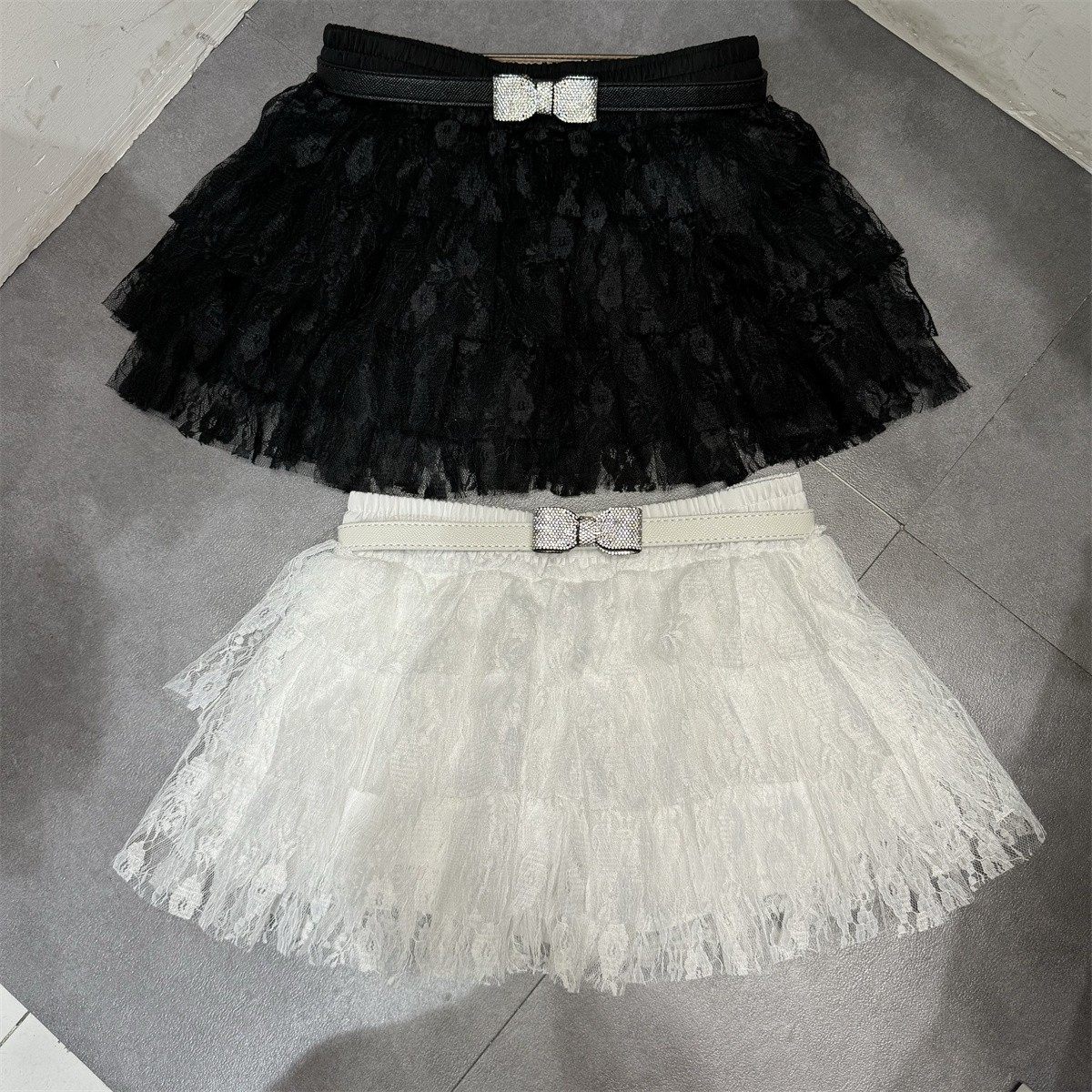 秋冬新款小香风蕾丝半身裙女生高腰显瘦百搭a字短裙子蓬蓬蛋糕裙