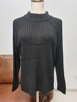 日单纯黑色领口小钉珠装饰竖条纹柔软亲肤春秋款针织衫