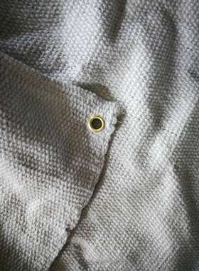 2mm高耐温1100度陶瓷纤维毯焊接毯防护毯4S店工地仓库用灭火毯