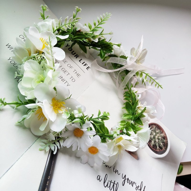 田园森系风雏菊绿叶白色布艺花环头饰姐妹户外表演出拍照道具发饰