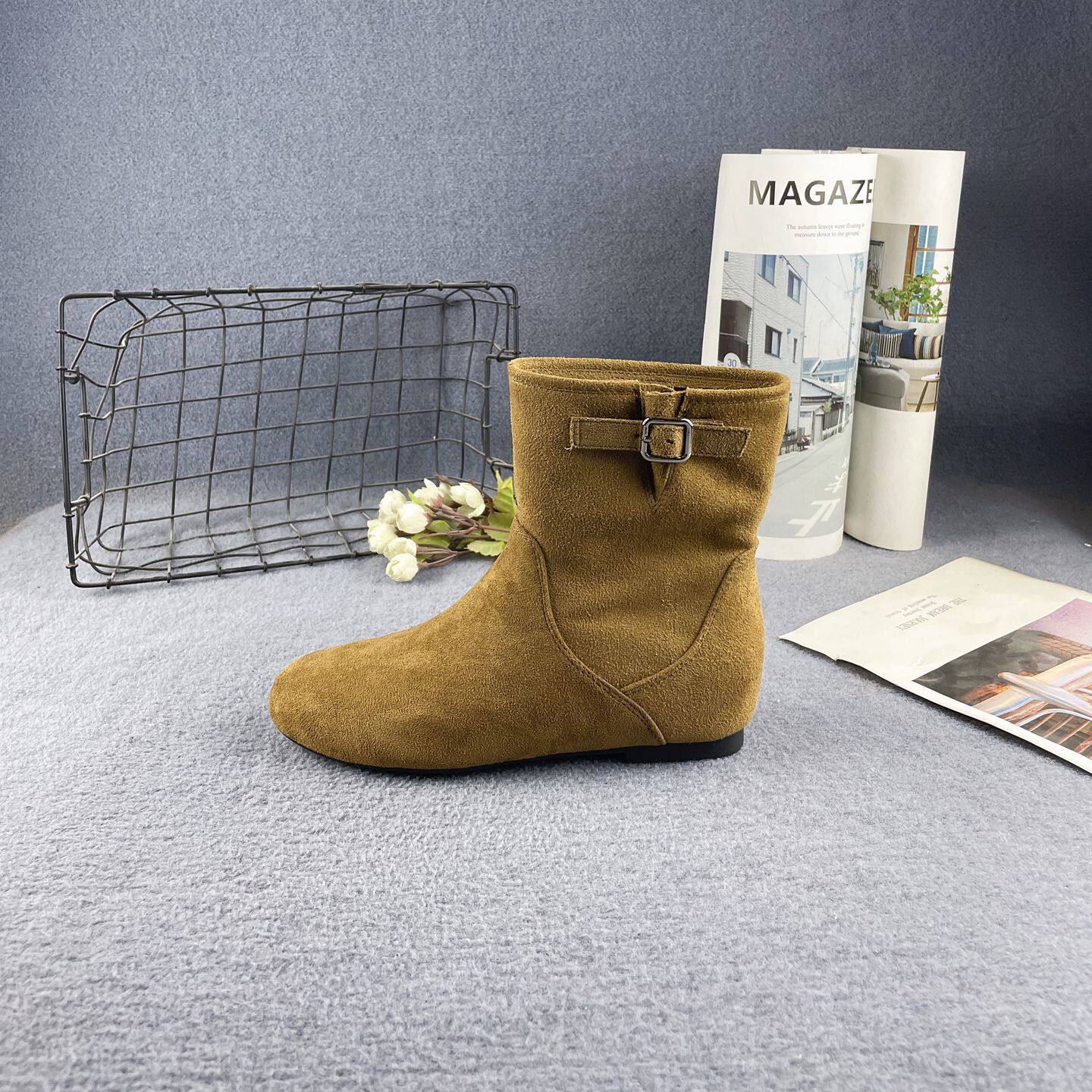 专柜断码秋冬新款皮带扣内增高套筒瘦瘦靴单圆头显脚小时装短靴女