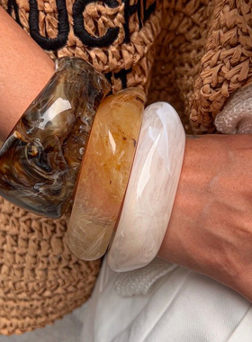 希音跨境手饰设计感中式复古饰品镯子树脂个性时尚夸张女士手镯