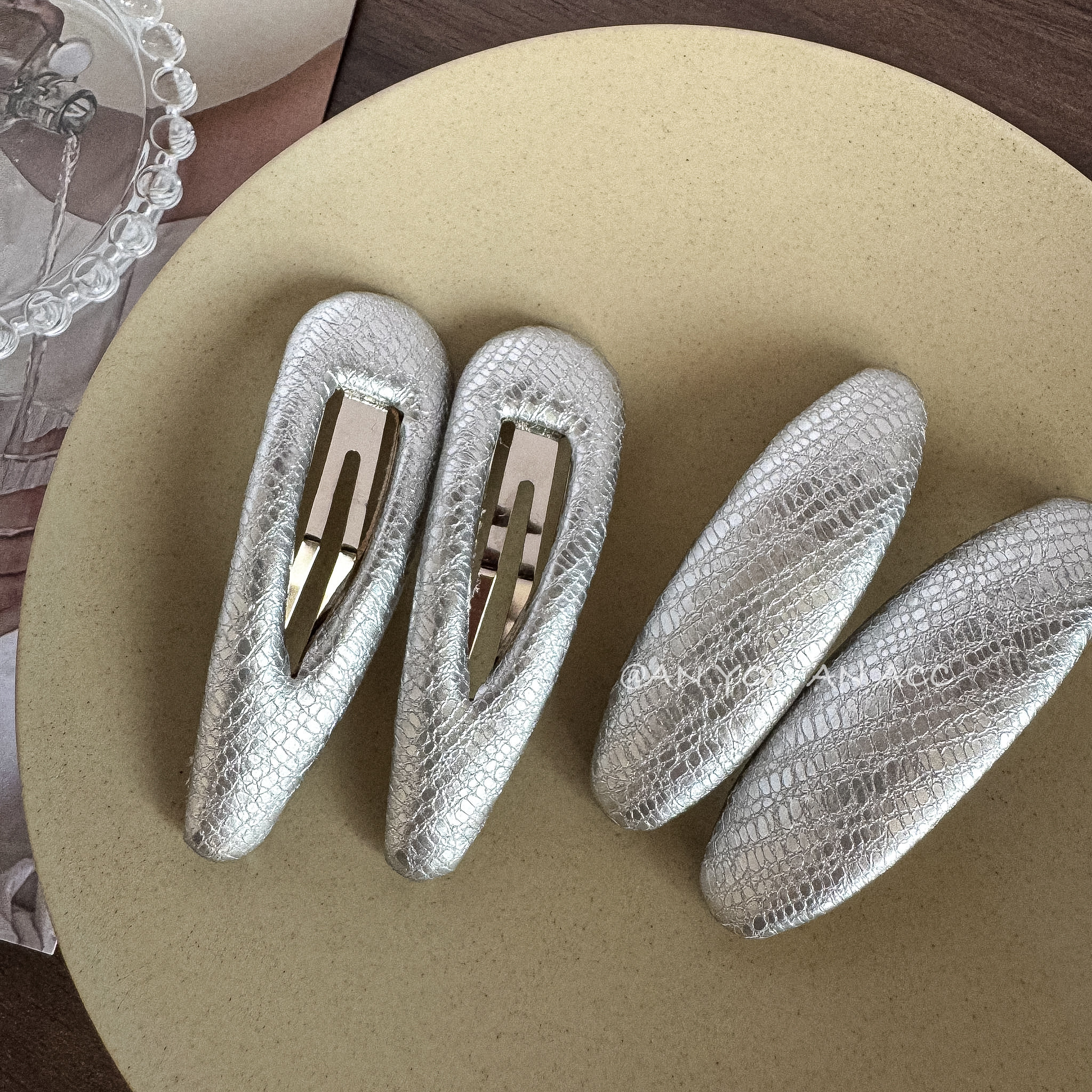 光泽感银色BB夹百搭时髦简约发饰ins女孩边夹侧边碎发刘海夹韩