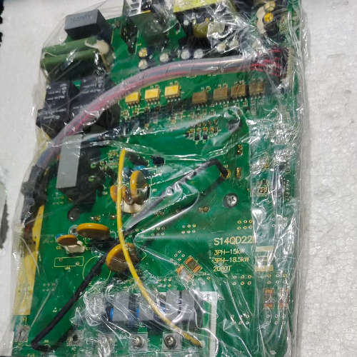 拆机众辰Z2400T-15GY变频器驱动板S14QD22E，议价。