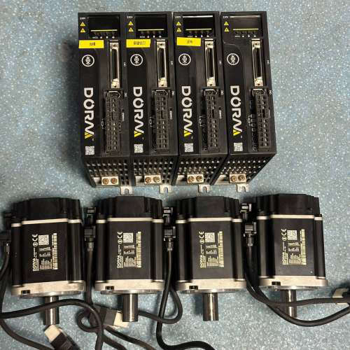 东菱伺服电机750w套装驱动器，实物拍摄，拆机件，功能正常，议价