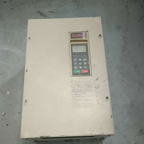 优利康原装变频器，型号YD2018p5-T4-F，功能包好议价。