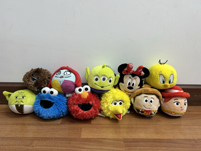 毛绒钥匙扣挂件包挂胡迪芝麻街三眼仔尤达漫威星球大战唐老鸭黛西