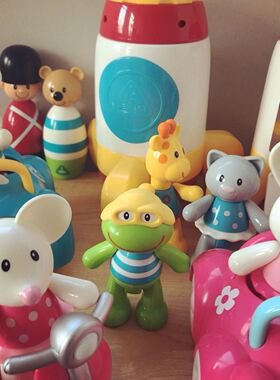 美单宝宝安抚玩具小熊汽车太空火箭米奇斑马拖车学步车ELC