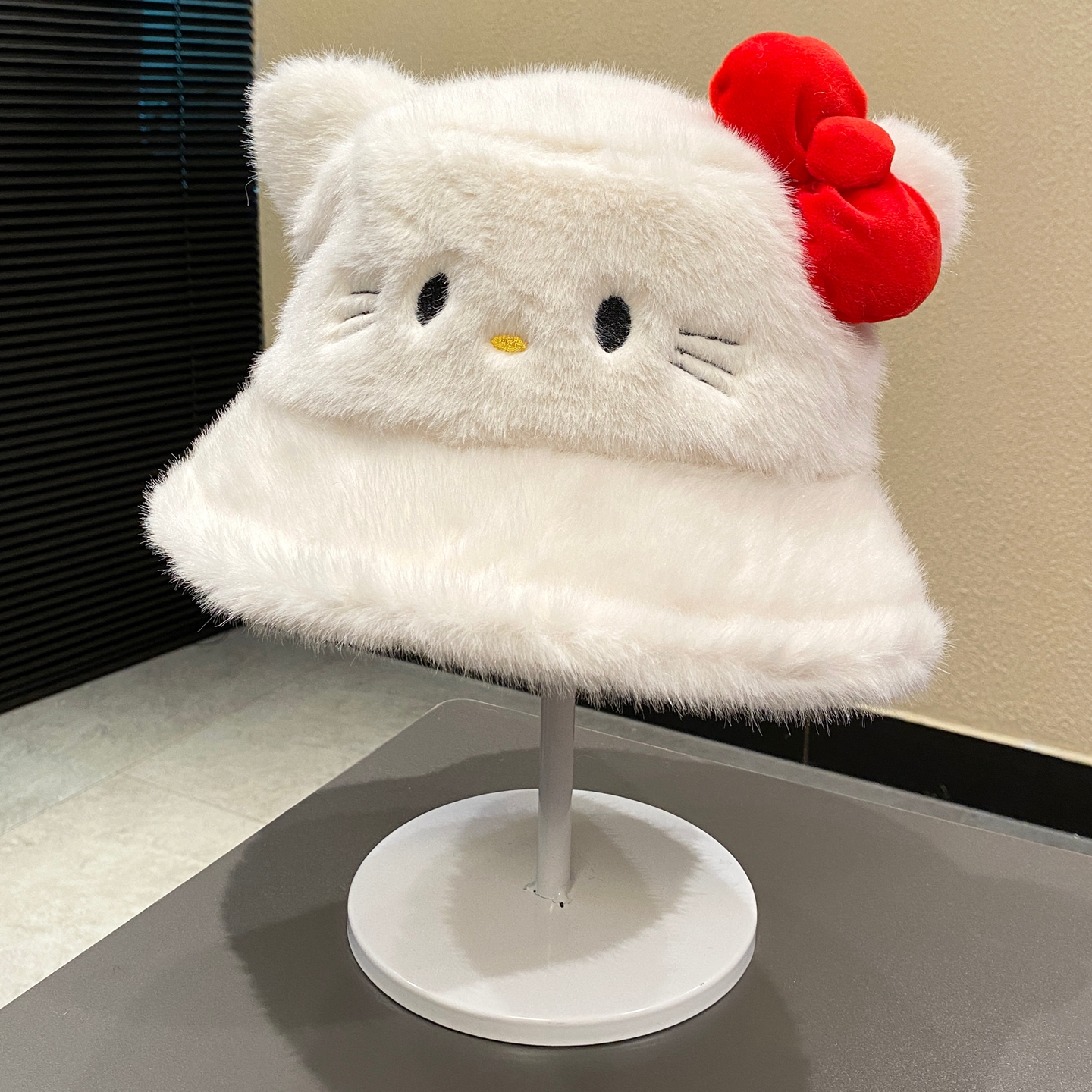 凯特猫毛茸茸甜美可爱渔夫帽