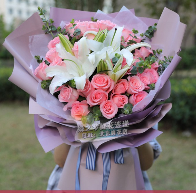 天津鲜花店 鲜花北京生日速递鲜花济南鲜花粉色戴安娜玫瑰百合花