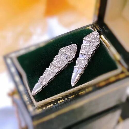 18K金女镶0.32克拉天然南非高品质钻石T方钻圆钻蛇元素耳钉送证书
