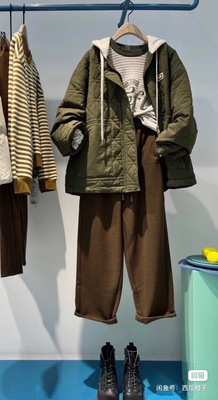 正品 柚丁连帽军绿羽绒轻薄外套 L 专柜正品