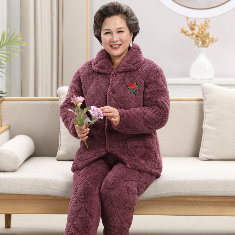 睡衣女冬季加厚加绒珊瑚绒三层