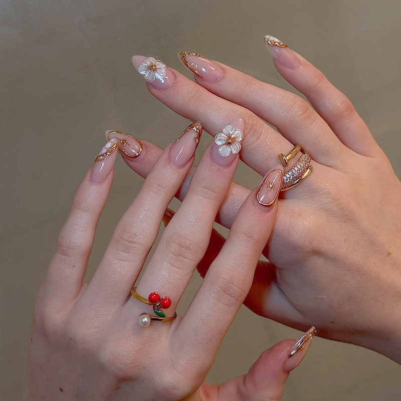 美甲甲片穿戴式简约法式裸粉白花星芒指甲贴片成品跨境穿戴甲24片,彩妆/香水/美妆工具,美甲工具,淘宝优惠券,粉丝福利购,淘宝优惠卷