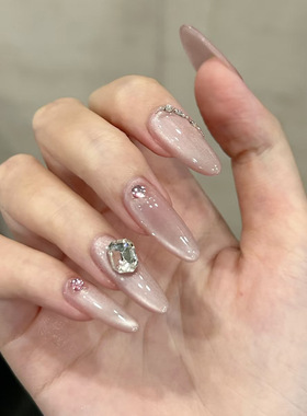 穿戴甲秋冬裸粉水钻美甲贴片高级感长款杏仁甲纯欲风预制指甲贴片