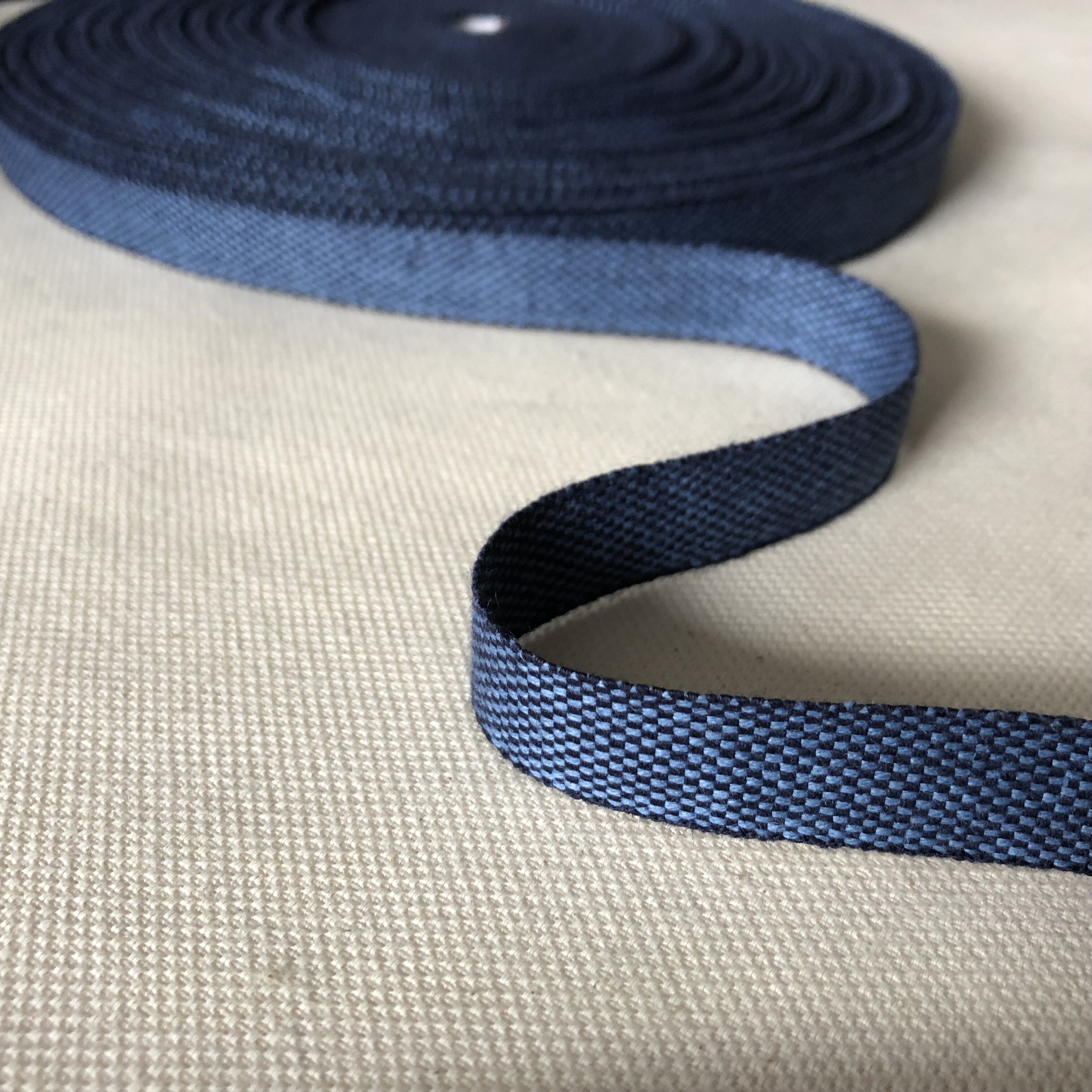 全棉手工织带 复古格子卡织靛蓝色diy布带布条 服装布包家居辅料在类目 居家布艺, 缝纫DIY材料、工具及成品, 缝纫DIY配件/辅料/配饰, 丝带/绸带/布带中 - 来自Buy2taobao.com提供专业的淘宝代购服务