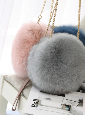 2020年新款潮狐狸毛包包女秋冬季斜跨手整皮韩版真毛毛皮草单肩包